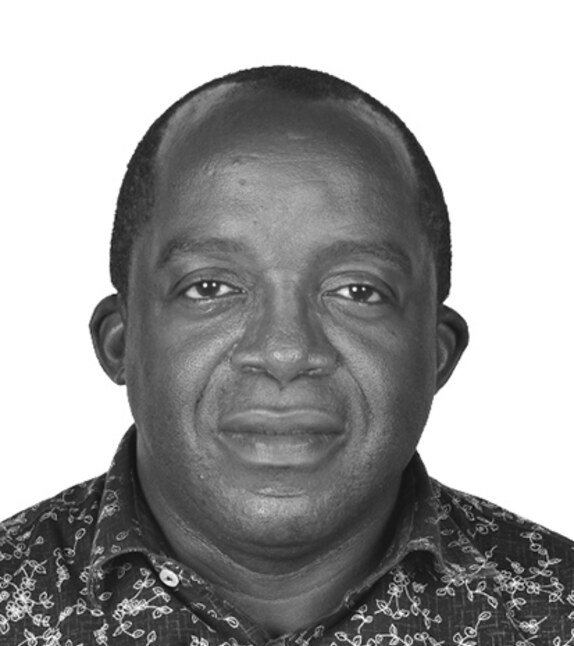 Lloyd Muposhi